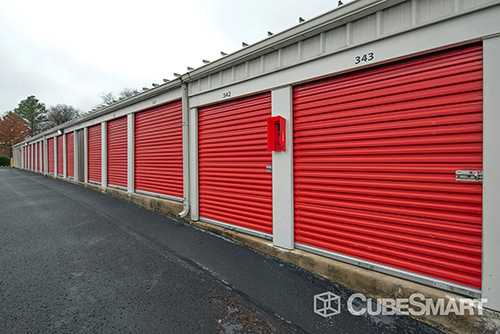 Tennessee Hendersonville CubeSmart Self Storage photo 3