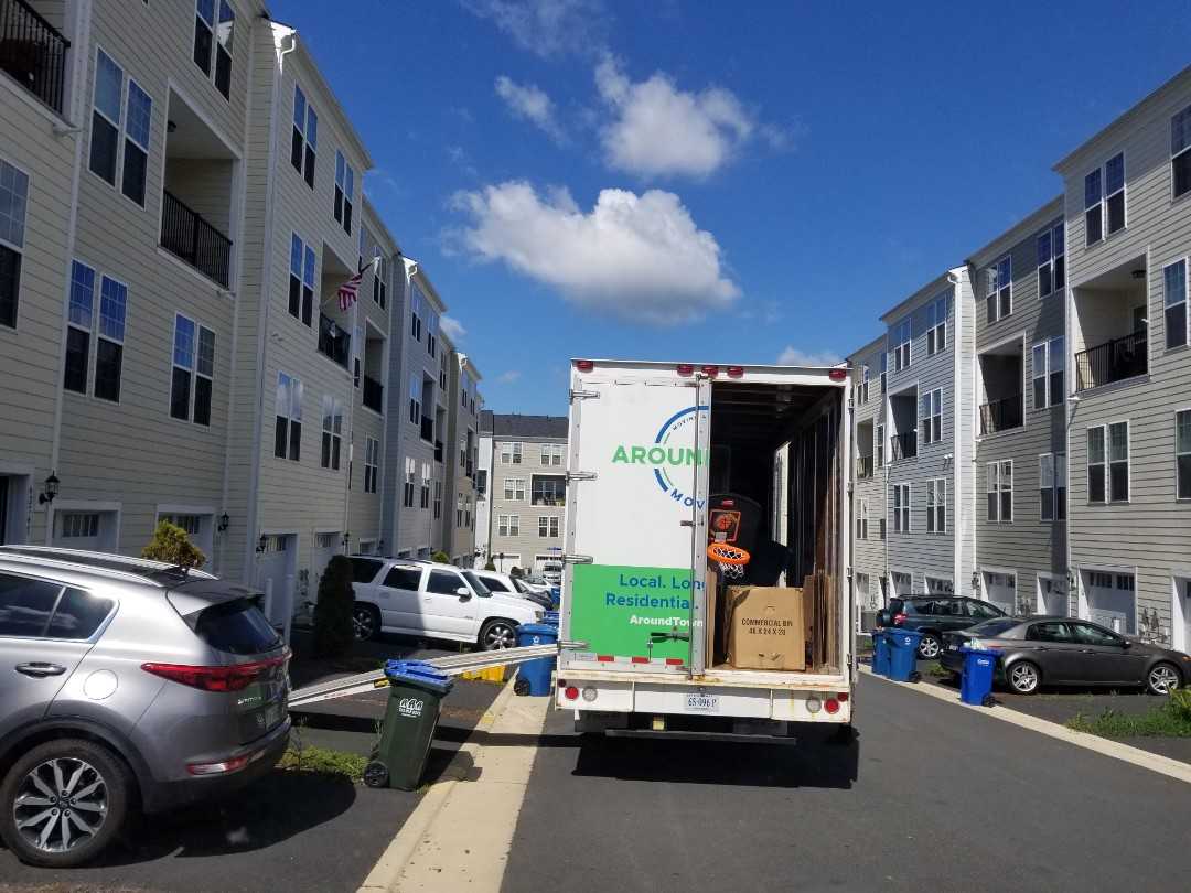 Virginia Leesburg Around Town Movers photo 3