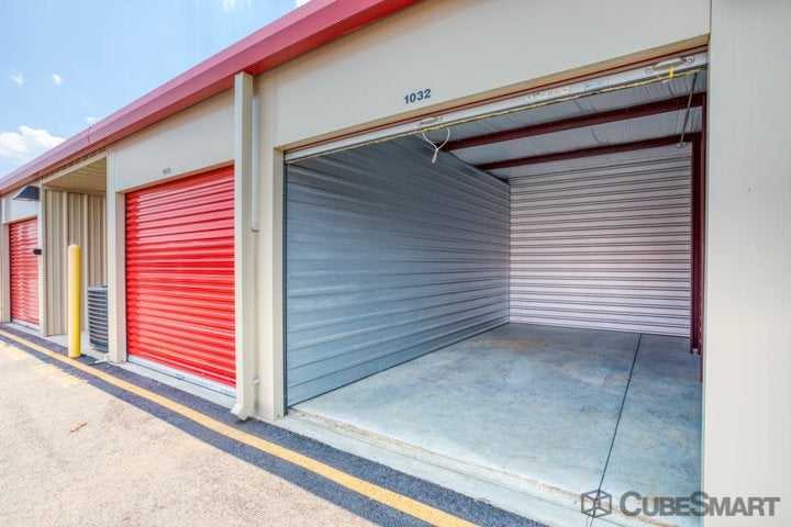 North Carolina Durham CubeSmart Self Storage photo 3