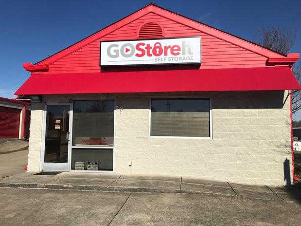 Tennessee Hendersonville Go Store It Self Storage photo 3