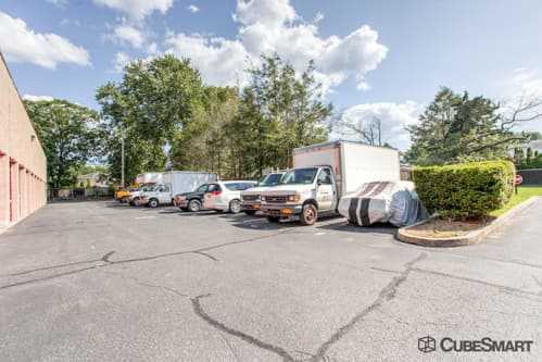 New York Hicksville CubeSmart Self Storage photo 3