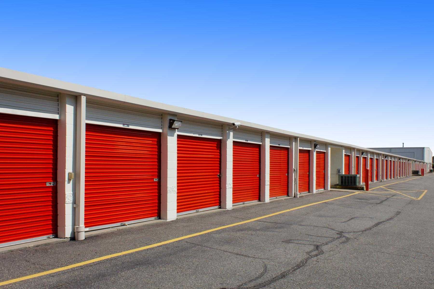 New York Farmingdale Public Storage photo 5