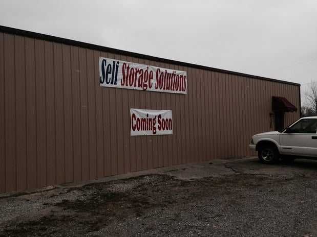 Tennessee Gallatin Self Storage Solutions photo 5