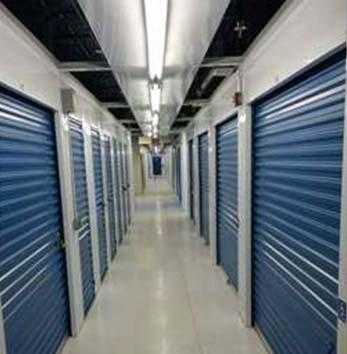 New York Middletown iStorage Self Storage photo 7